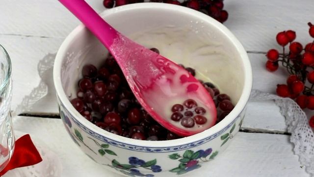 Клюква в Сахарной Пудре (Сranberry in Icing Sugar) смотреть онлайн