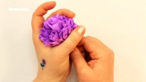 Пушистые цветы для праздника своими руками / Цветы на 8 Марта / Как сделать цветы своими руками