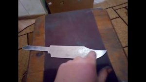 КАК ЗДЕЛАТЬ НОЖ ИЗ ПИЛЫ.Нож своими руками Легко и Быстро!!! Survival knife from an old saw...
