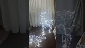 Светящиеся новогодние олени и фигуры из проволоки для вашего двора