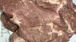 САМЫЙ СОЧНЫЙ СВИННОЙ СТЕЙК,НА МАНГАЛЕ, полное видео скоро на канале#рецепты#мангал#еда#стейк#стейки