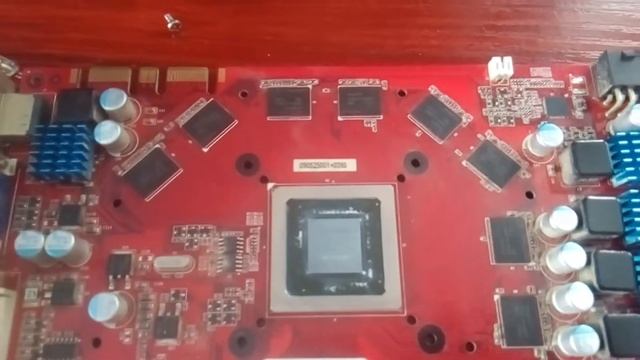 Китайская термо пастаHY810 против DEEPCOO Z3 смотреть онлайн