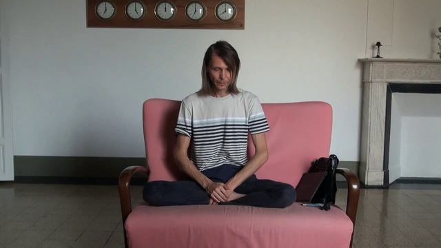 Сатсанг во Флоренции: параллели между Троицей в Христианстве и Учением Адвайты Веданты (19.06.2015) смотреть онлайн