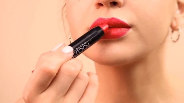 ШИКАРНЫЕ КРАСНЫЕ ПОМАДЫ TOPFACE смотреть онлайн