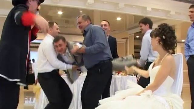 Свадьба смотреть онлайн