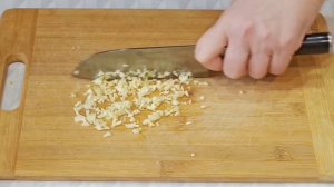 Готовлю из свиной шкурки вот такую вкусную закуску!