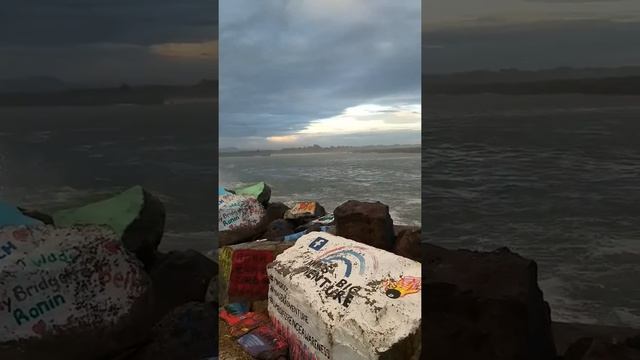 Современная наскальная живопись ))