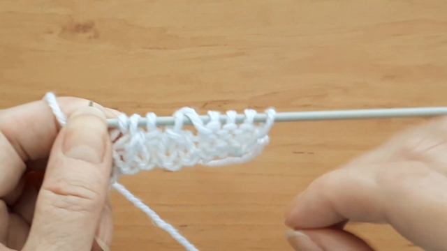 Лёгкий и стильный ажурный узор спицами для жакета, джемпера, туники. смотреть онлайн