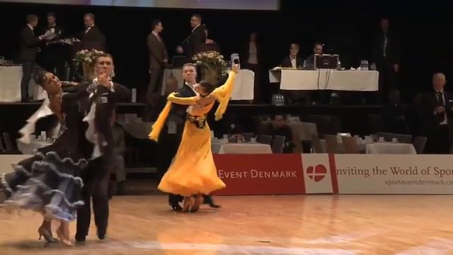 Sergey Konovaltsev - Olga Konovaltsev (# 233, RUS) Quickstep смотреть онлайн