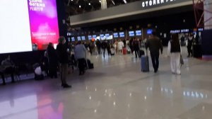 Москва.Шереметьево 1, терминал В, упаковка багажа