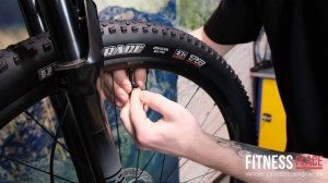 Бескамерная установка покрышек на велосипеды Giant, Liv и Momentum.