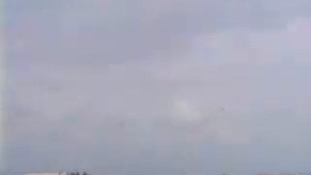 сверхнизкий публичный пролёт самолётов