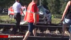 Поезд столкнулся с легковым авто в Дзержинске
