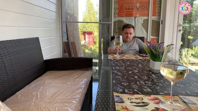 1176 ВОСКРЕСЕНЬЕ в ДОМЕ на ДАЧЕ / СОБИРАЕМ СТЕЛЛАЖ / СТРОЙКА / СИЕСТА /СМОРОДИНА / ПОВЕСИЛИ КАРНИЗЫ