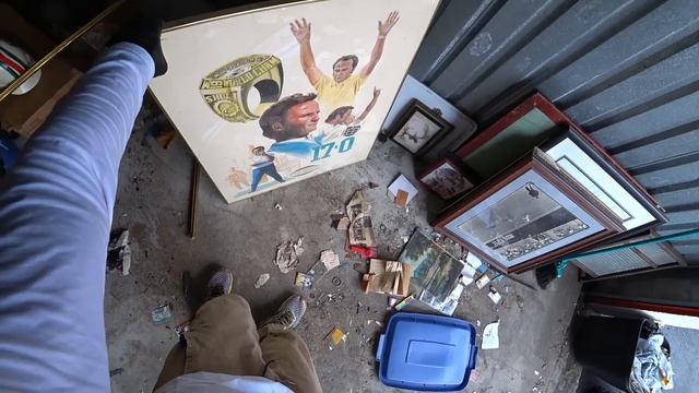 Часть 2. $2500 за свалку, а там коллекции... смотреть онлайн