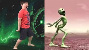 Dame Tu Cosita - dance challenge Musical.ly - The green Alien  Dance - Alien VS the Kid