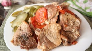 Мясо запечённое с солеными огурцами в духовке. Лучший вариант к любому гарниру! #5