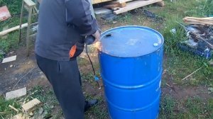Бочка 200 литров для полива.Как открыть аккуратно крышку