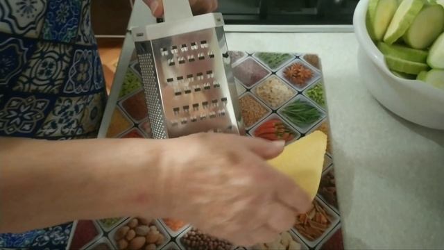 Кабачки с фаршем и сыром в духовке!