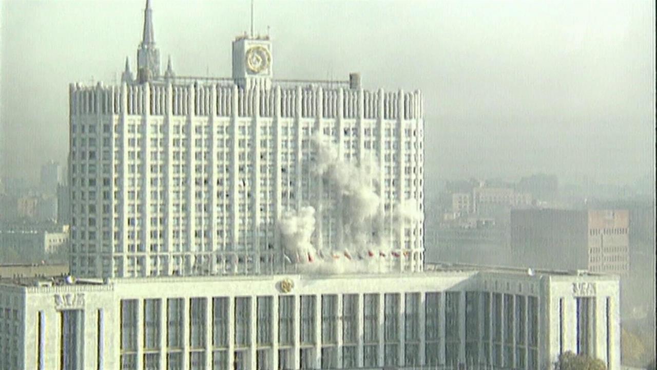 Воспоминания очевидцев о событиях тридцатилетней давности в фильме "1993. Осень в огне"