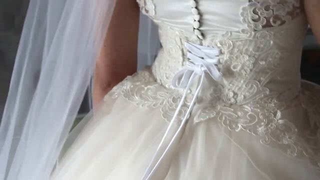 Свадебное платье с пышной юбкой смотреть онлайн