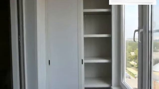 Лоджия 4 метра, дом серии П-46, теплое остекление, шкафы на лоджии. смотреть онлайн