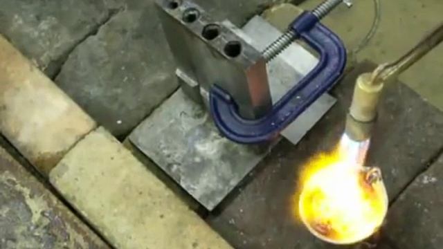 Кустарная переплавка лома золота