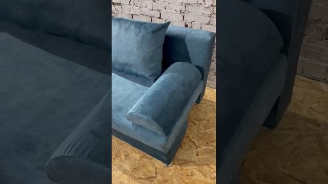 Диван Еврокнижка на независимом пружинном блоке. смотреть онлайн