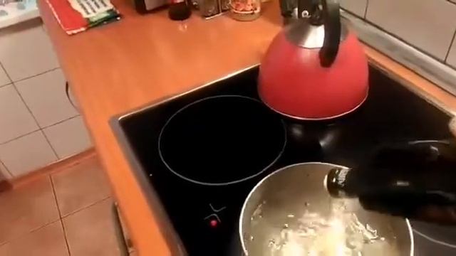 Пельмени с бульоном! смотреть онлайн