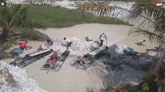 SEMANGAT KERJA ,! PENEMUAN EMAS TERMAHAL DENGAN MESIN JET MINI | GOLD DREDGE IN ACTION смотреть онлайн