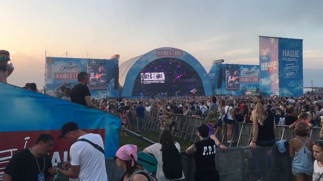 НАШЕСТВИЕ-2018||СПЛИН "ТАНЦУЙ!" смотреть онлайн