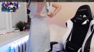 Девушки Twitch'a / Спалилась на стриме / Сосёт за донаты / П*рно с Olyashaa