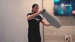 Султан Лагучев - Между нами война(клип)