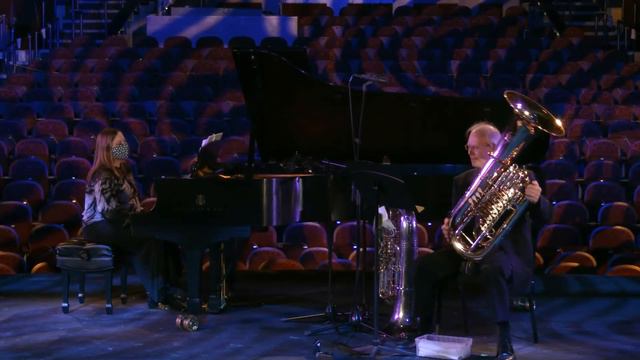 Dewberry Artist Series: Brilliant Brass! смотреть онлайн