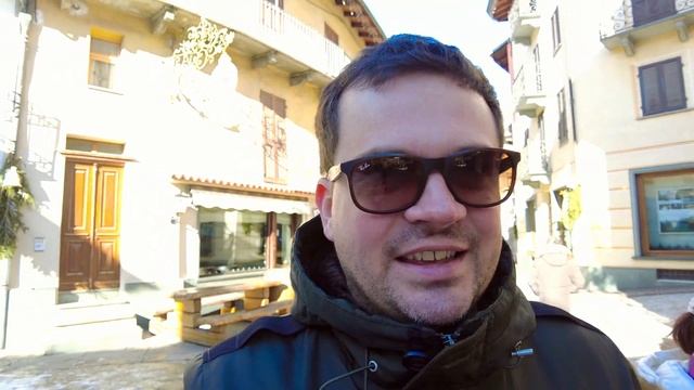 Почему итальянцы получают две зарплаты ничего не делая? Работа в Италии смотреть онлайн