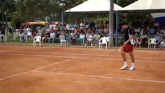 Leo Bernardes - e Renato Terra / Meligeni e Kiriacos смотреть онлайн