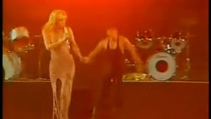 AMANDA LEAR Enigma Give a bit of hmm to me Live @ Festivalbar 1978