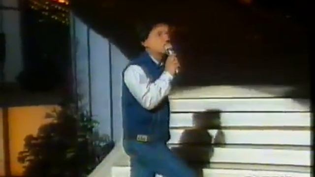 Пупо - Большая любовь (Un Amore Grande) смотреть онлайн