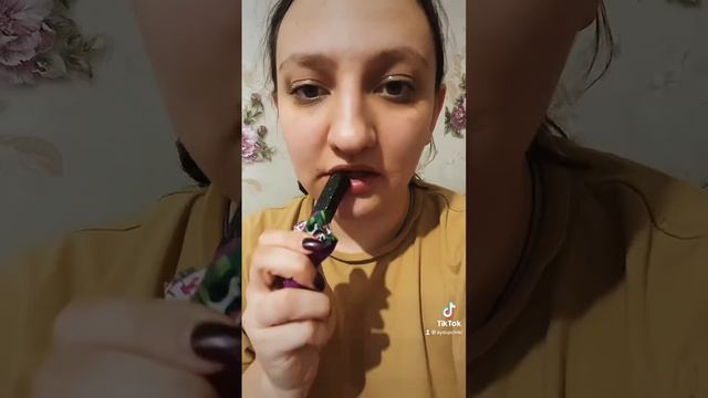 Кот 🐈⬛ Вкусняшка для меня и для кота #игрушки #мультик #котики #котенок #шоколад смотреть онлайн