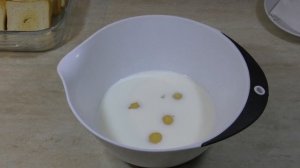 Шарлотка, старинный рецепт из черствого хлеба с шоколадом./Charlotte with chocolate