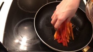 Фунчоза или стеклянная лапша! КАК В РЕСТОРАНЕ! ЗАПРАВКА В ДОМАШНИХ УСЛОВИЯХ