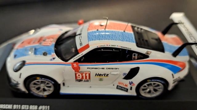 IXO: Porsche 911 RSR "Brumos Livery" #911 in 1/43 scale. смотреть онлайн