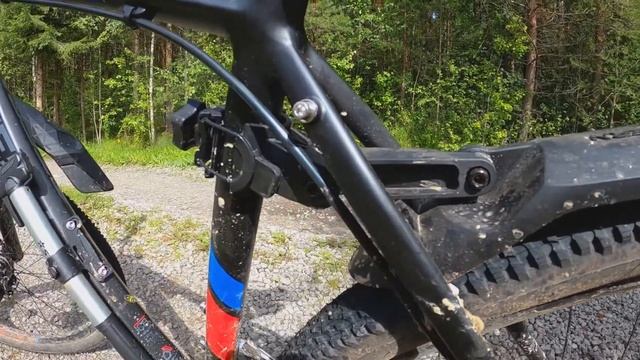 Как установить заднее крыло STERN из Спортмастера на велосипед смотреть онлайн