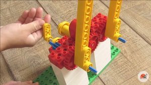 Первые механизмы Красный жук Деталь кулиса