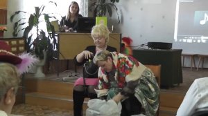 Сценка 'Случай в электричке' Рязанская и городская бабы
