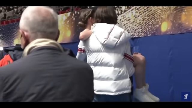 ЗАВЕРШИЛА КАРЬЕРУ!!!!!! ПЕРЕЛОМ БЕДРА!  СТРАШНОЕ ПАДЕНИЕ УСАЧЕВОЙ НА ГРАН ПРИ ЯПОНИЯ!