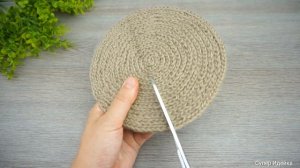 Красивая САЛФЕТНИЦА из Нитей и Картона своими руками