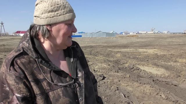 Мать ищет пропавшего сына.Село Окраинка. смотреть онлайн