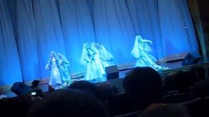 армянский танец "Узундара" постановка Ирэн Ишхановой.Ансамбль "Айреник".Руководитель Гоар Геворкян.