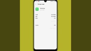 How To Fix Whatsapp Initializing Please Wait a Moment Problem